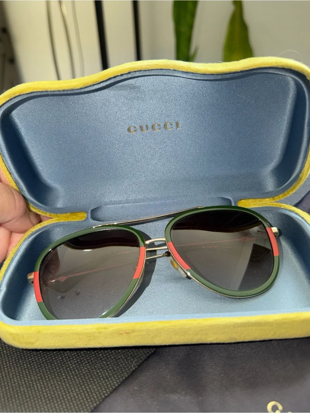 Gucci Green and Red Aviator Sunglasses for Women